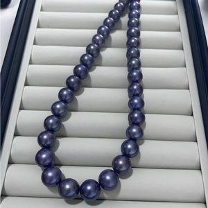 Purple cultured pearl necklace 11-13 mm